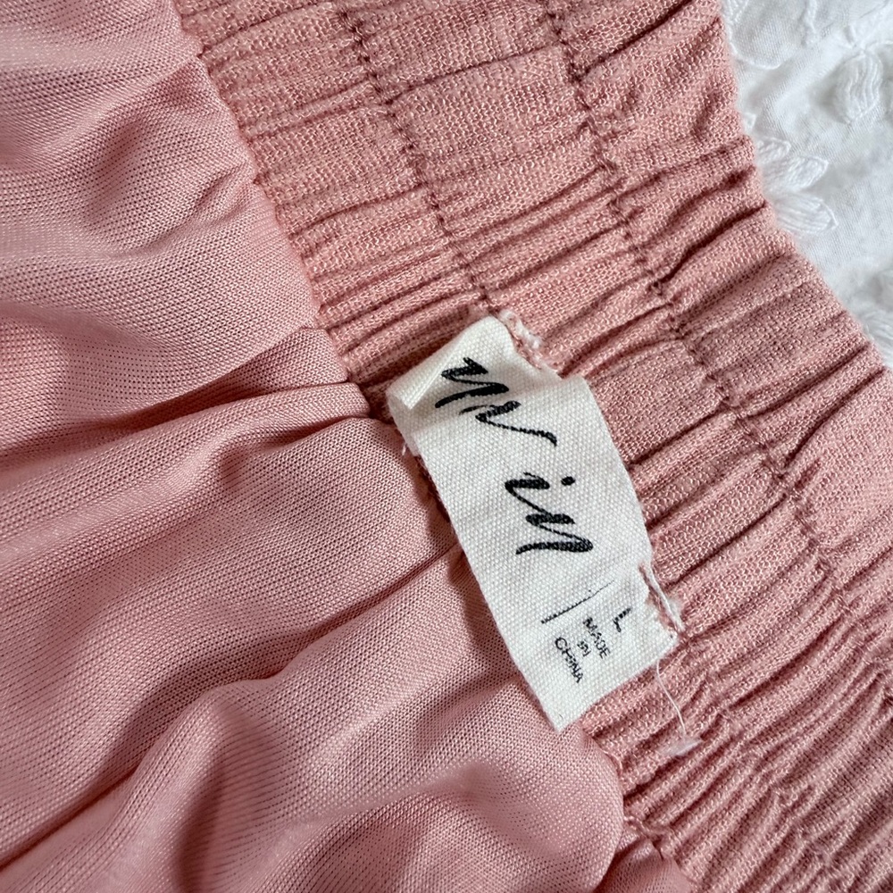 Women's Pink Cargo Shorts - Picture 9 of 9